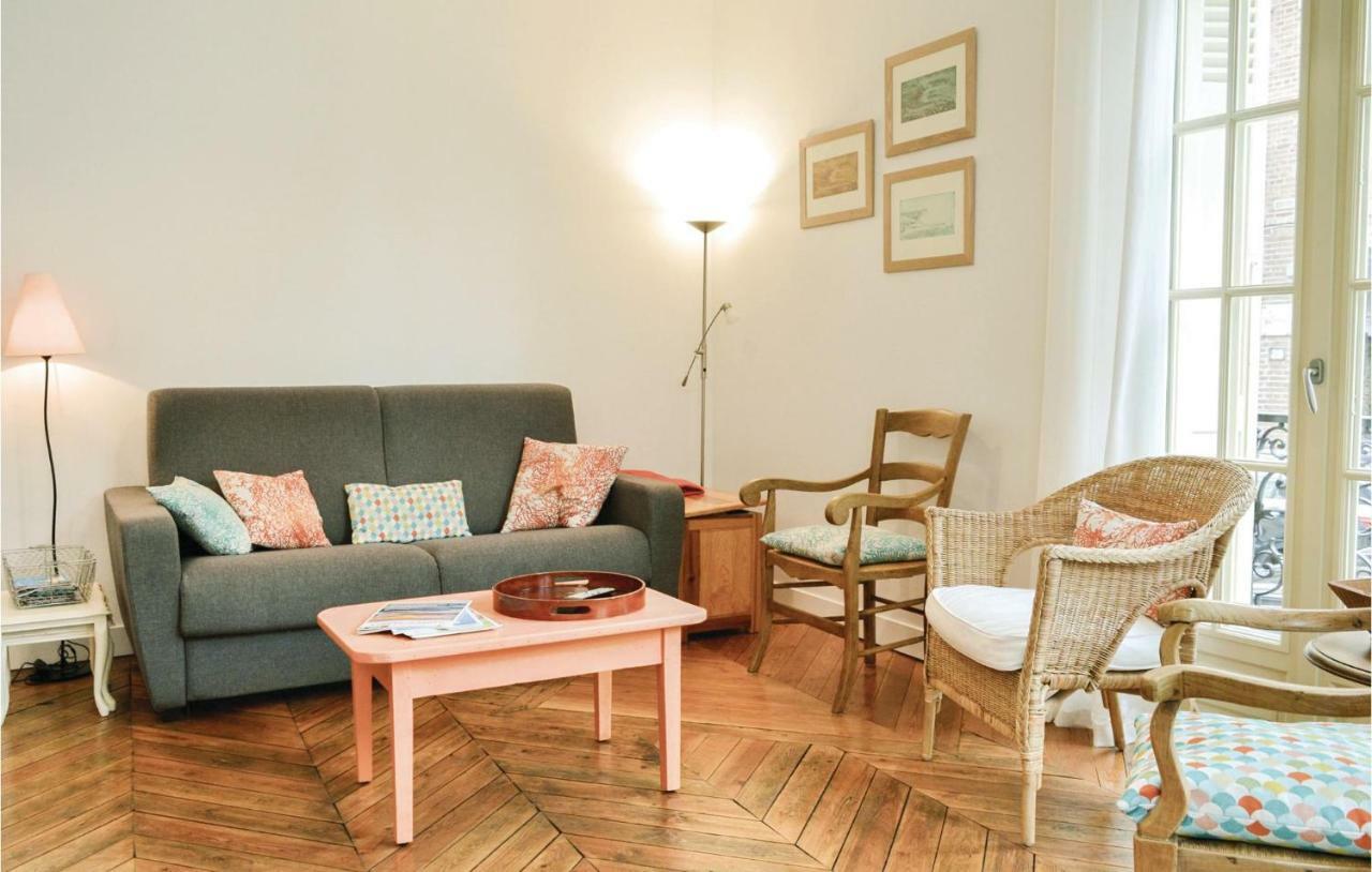 2 Bedroom Awesome Apartment In Mers-Les-Bains Zewnętrze zdjęcie
